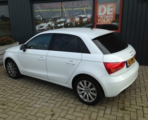 Audi A1 blindering ramen