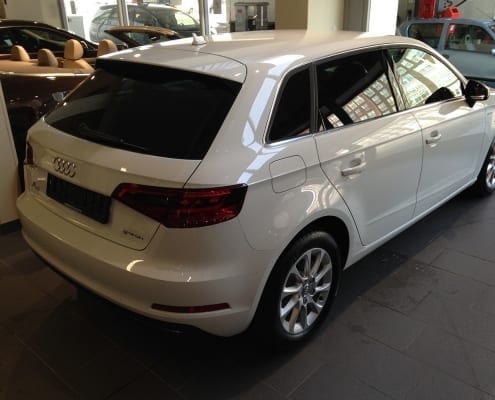 Audi A3 spotback blindering ramen