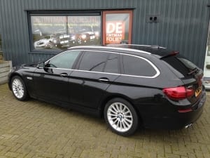 BMW 5-serie touring blindering ramen