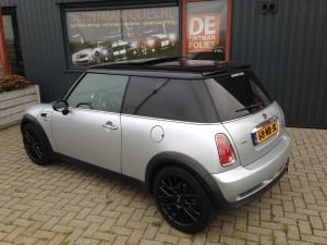 Mini Cooper zilver blindering ramen