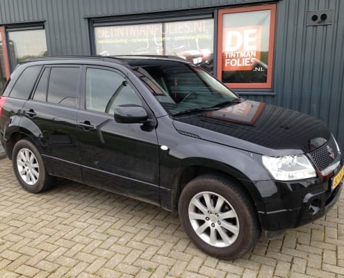 Suzuki Vitara blindering ramen