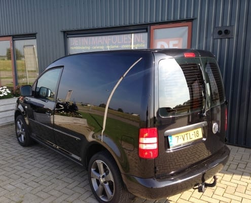 Volkswagen Caddy zwart blindering ramen