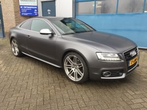 Audi A5 Coupe Mat Grijs 1080-S261 Satin Dark Grey-1