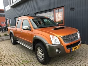 Isuzu d-max wrap twotone brons antraciet-7JPG