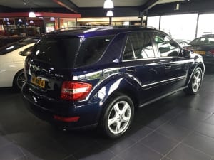 Mercedes ML blinderen ramen