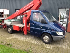 Mercedes Sprinter Avery Gloss Metallic Dark Blue-3